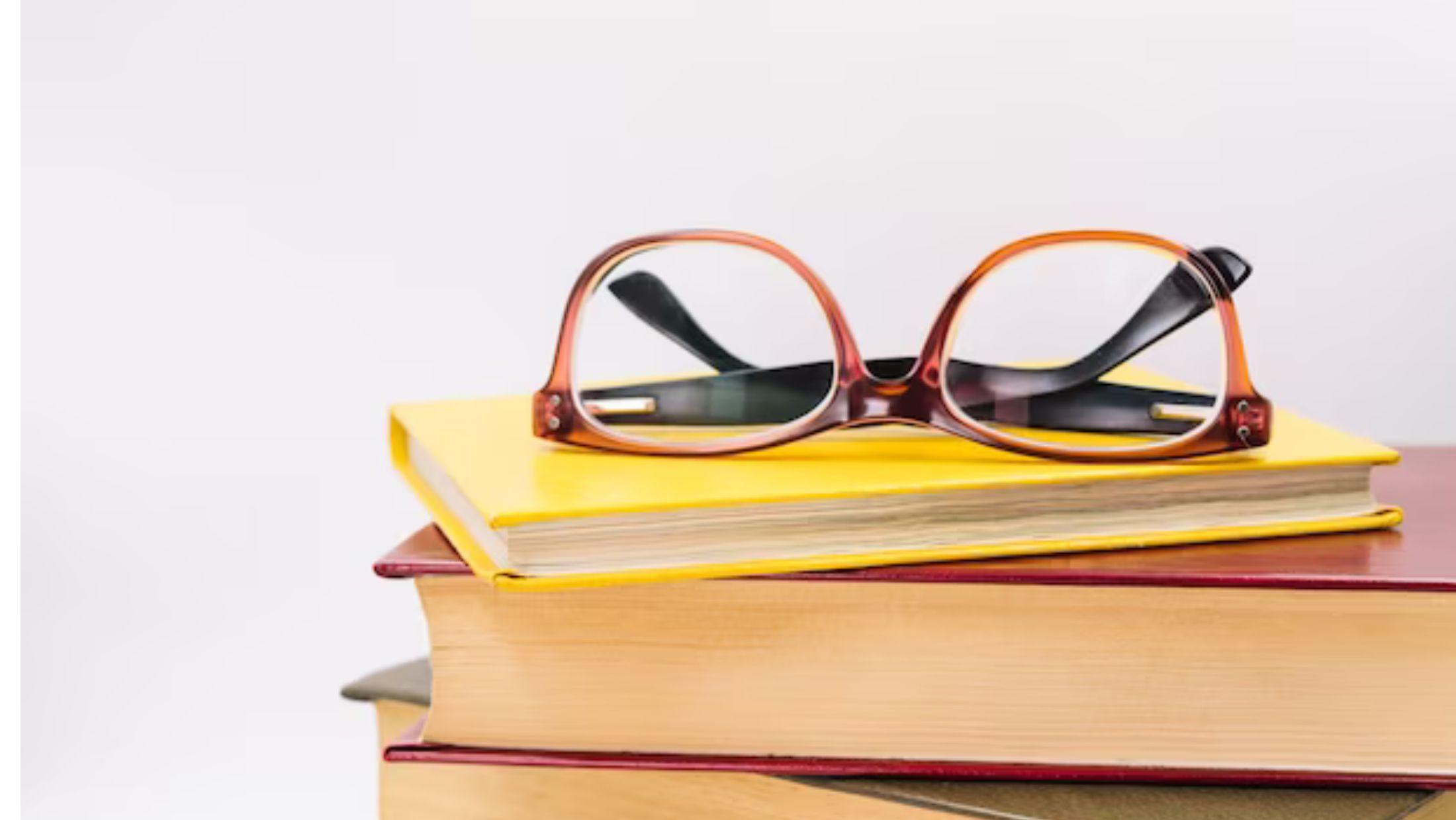 Revision book coach, working with fiction and memoir writers who want to make an impact. You have a point, now you need a plan!